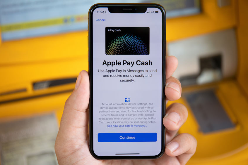 Designs.ai Apple Pay on Phone